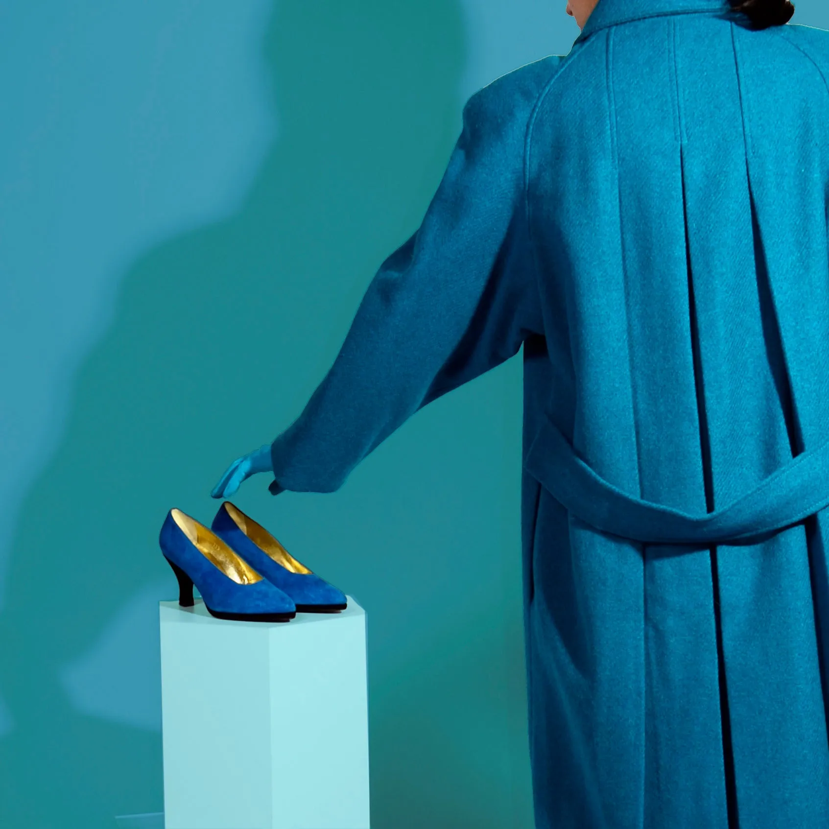 1980s Saxton Hall Turquoise Wool Coat w/ Pleated Back