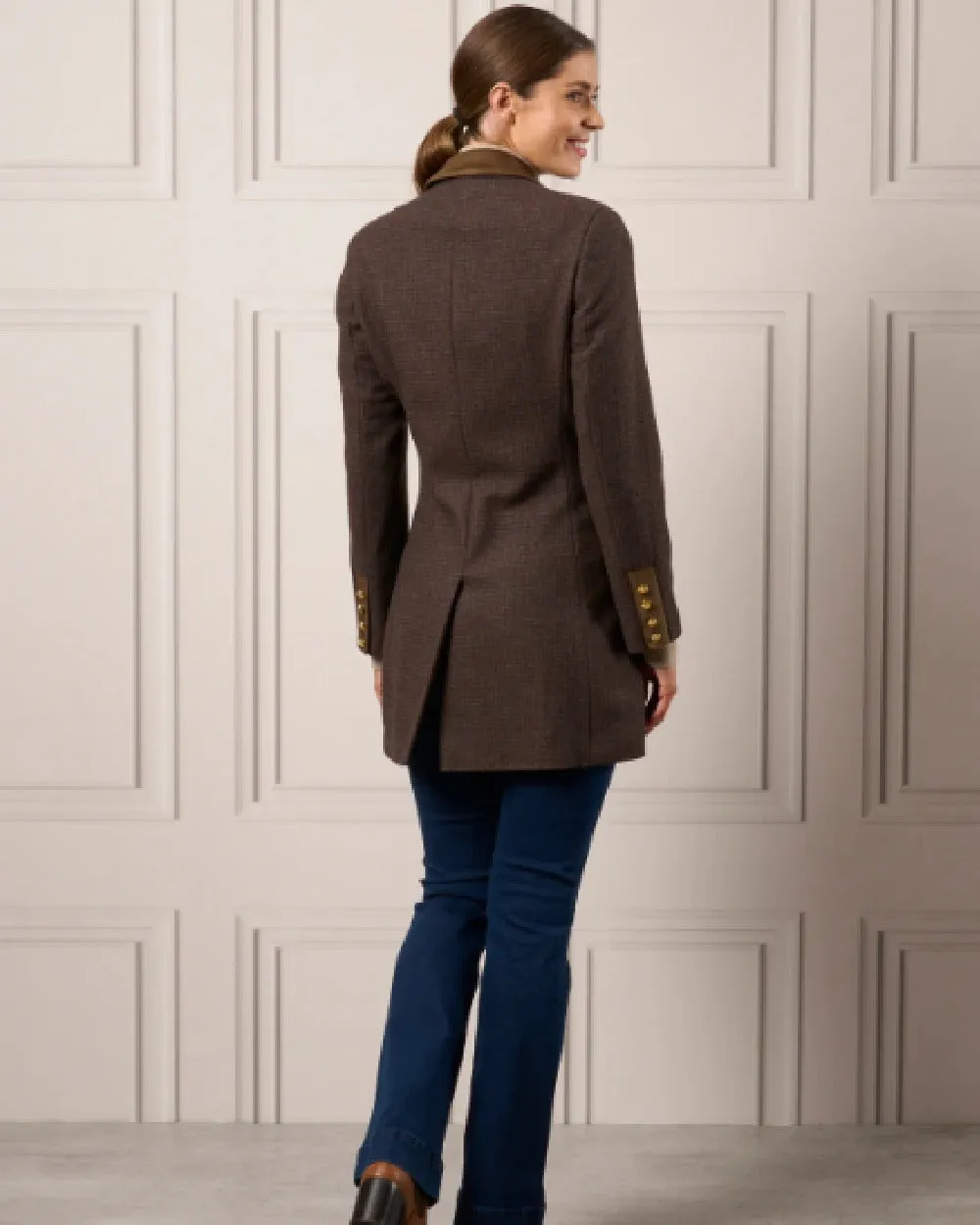 Alan Paine Surrey Mid-Thigh Tweed Coat
