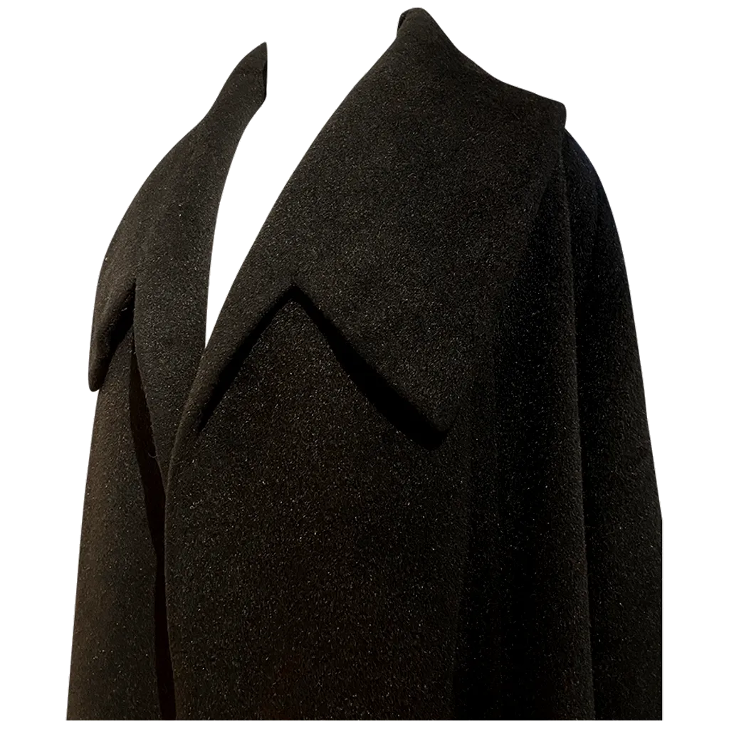 Chic black wool vintage 1950s winter coat with statement collar