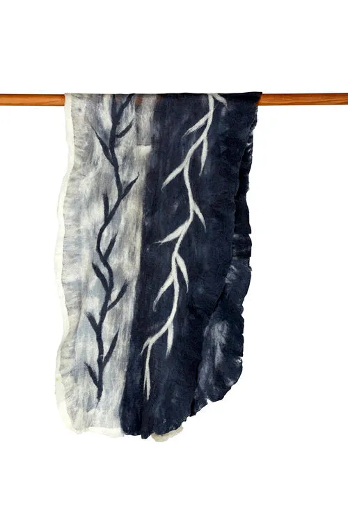 Felted shawls: TD Into the Woods Snow S100-5