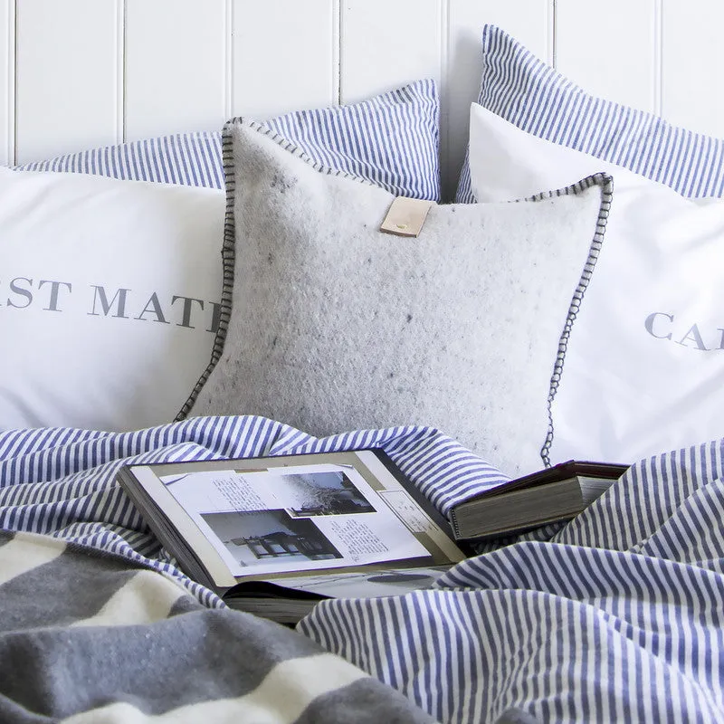 HUDSON 100% WOOL THROW BLANKET GREY