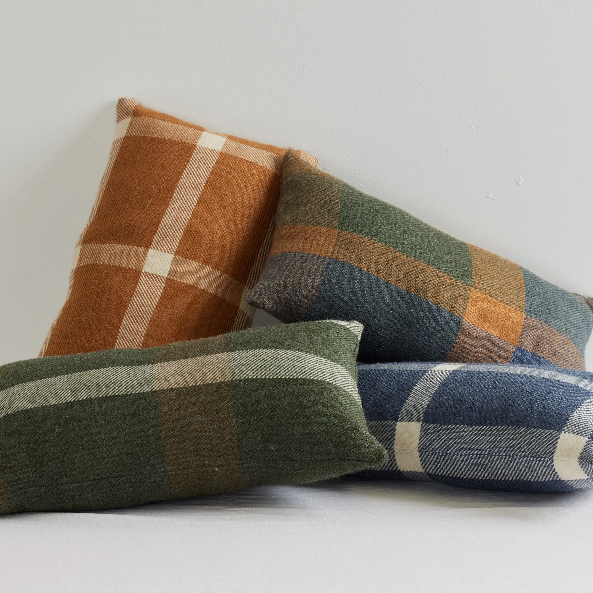 Marsha Cushion - Rust -30x50cm