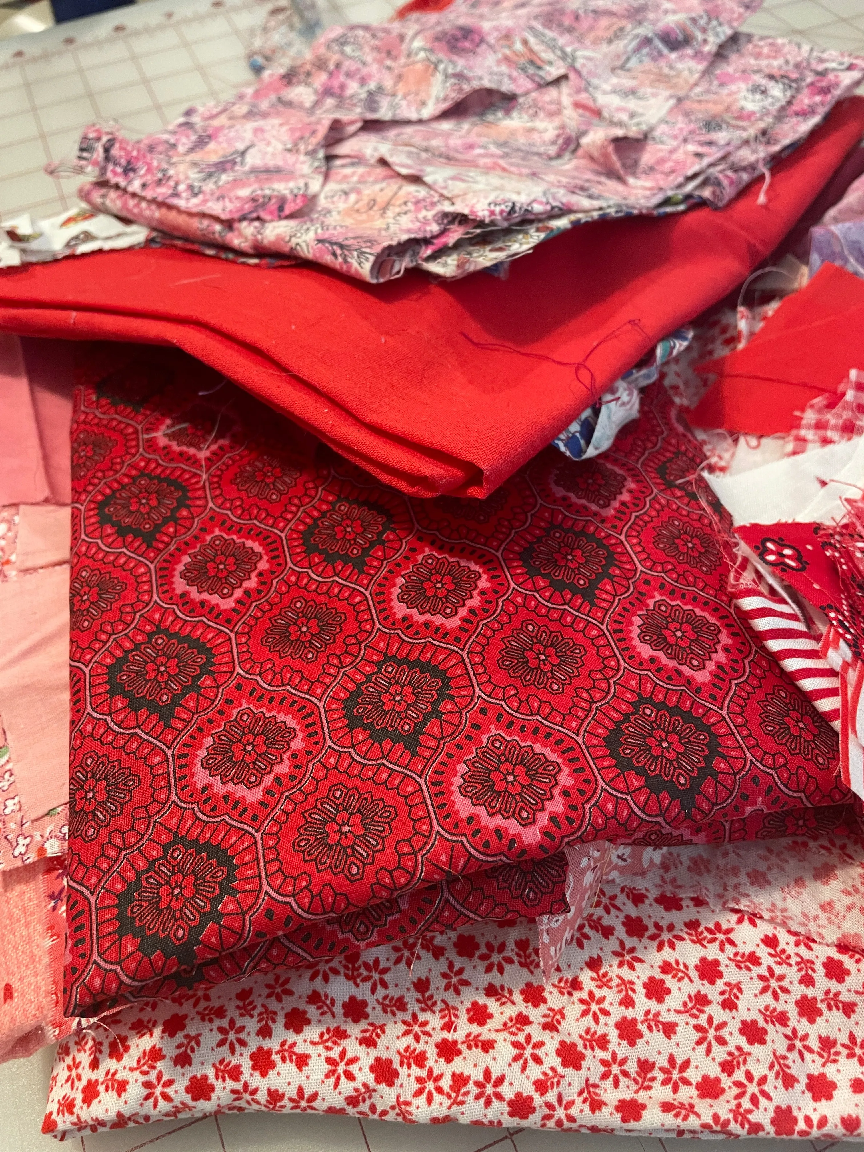 Quilting Cotton Mystery Scrap Remnant Bundle - Reds 1 POUND