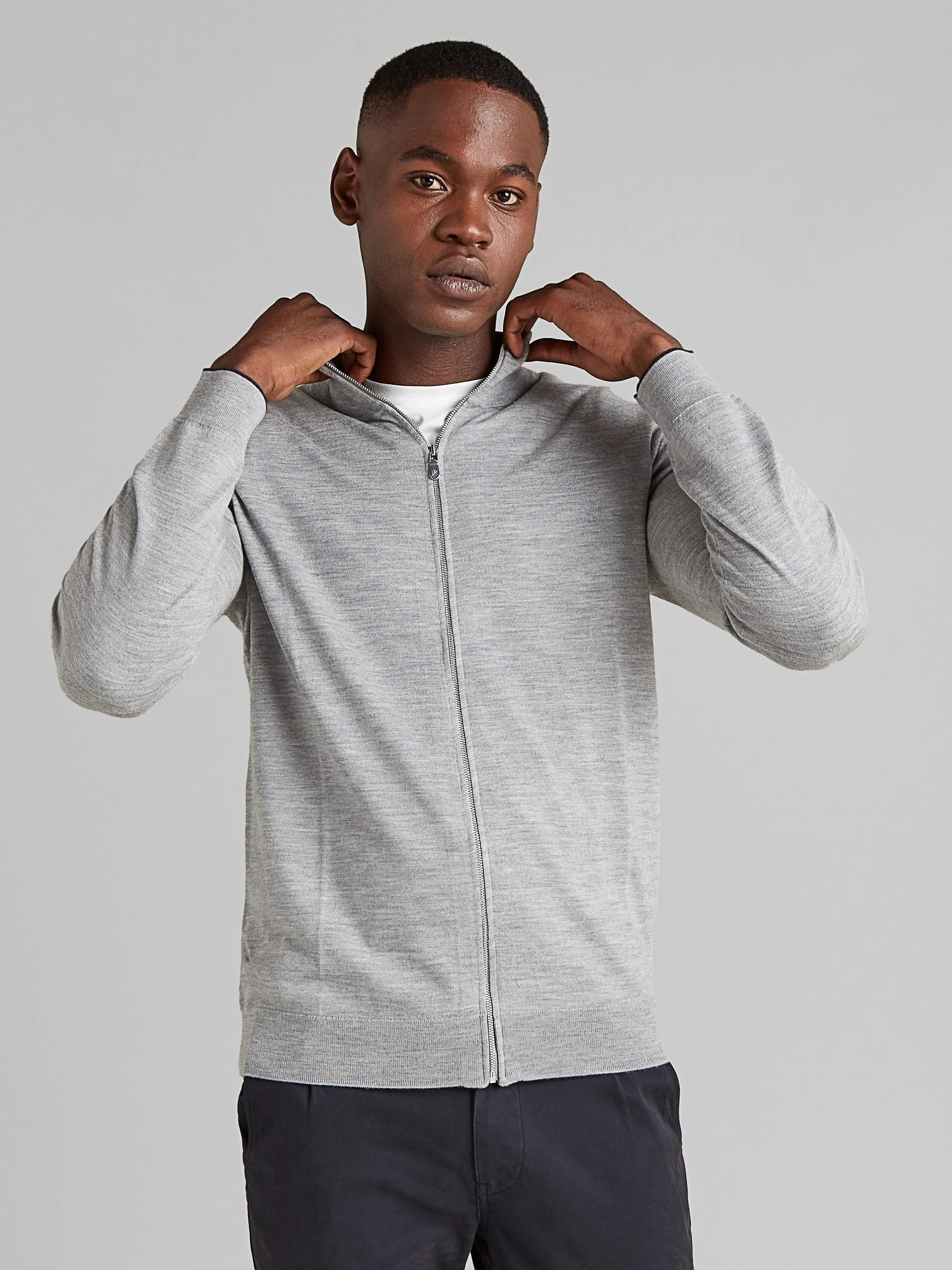 Super Fine Merino Wool Zip Thru