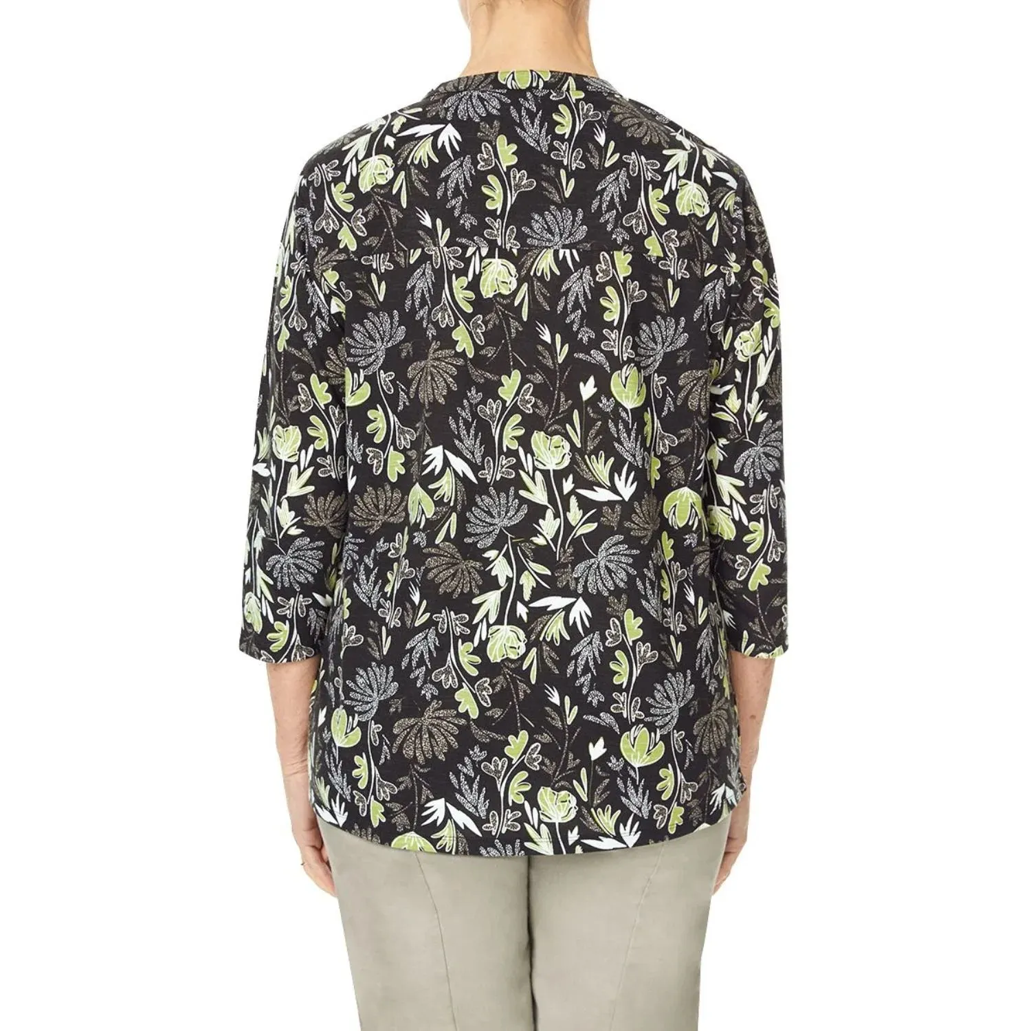 TIGI 14/16 Notch Neck Pin Tuck Detail Top