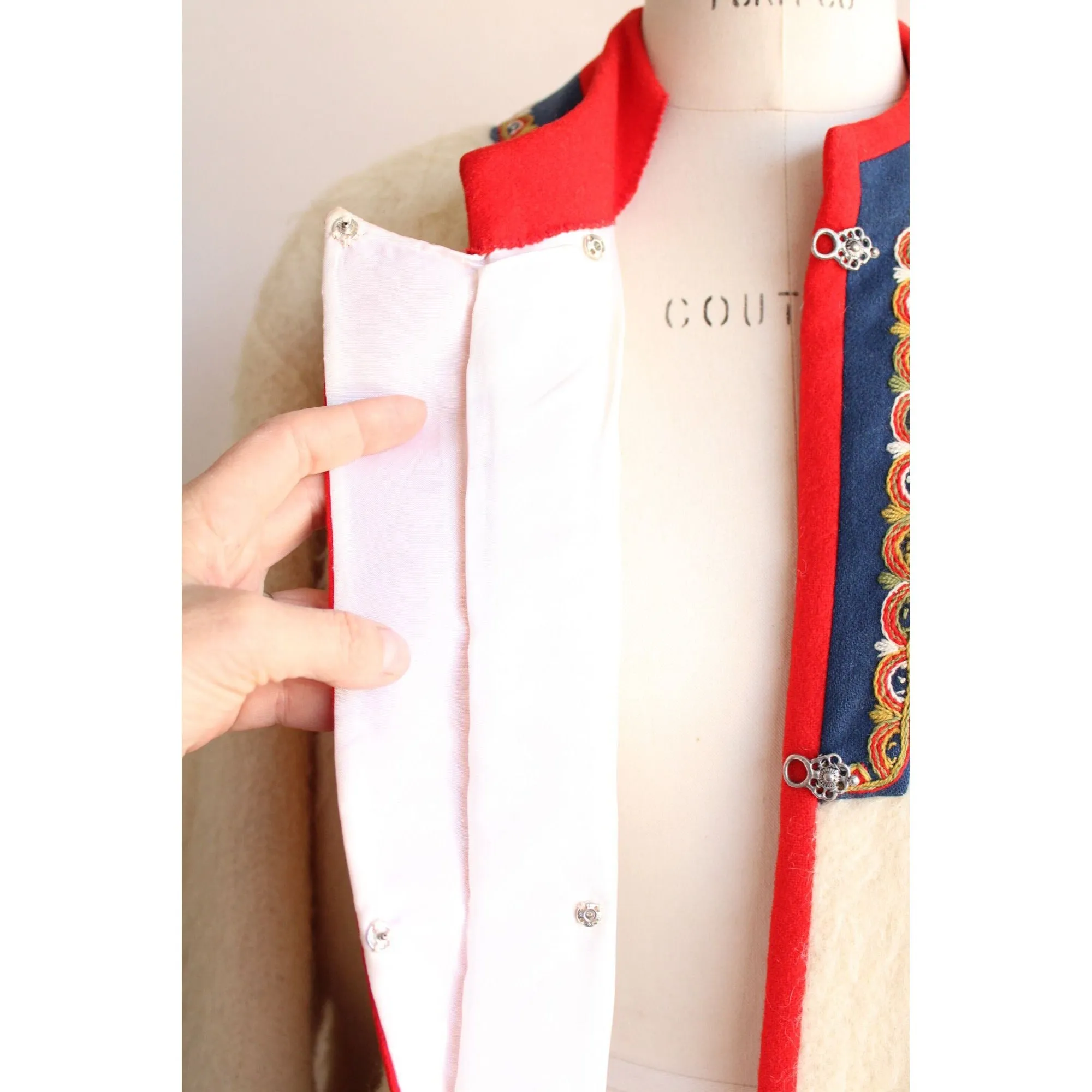 Vintage 1960s 1970s Norwegian Folk Jacket in Cream Wool by Rolf Drangsgaard